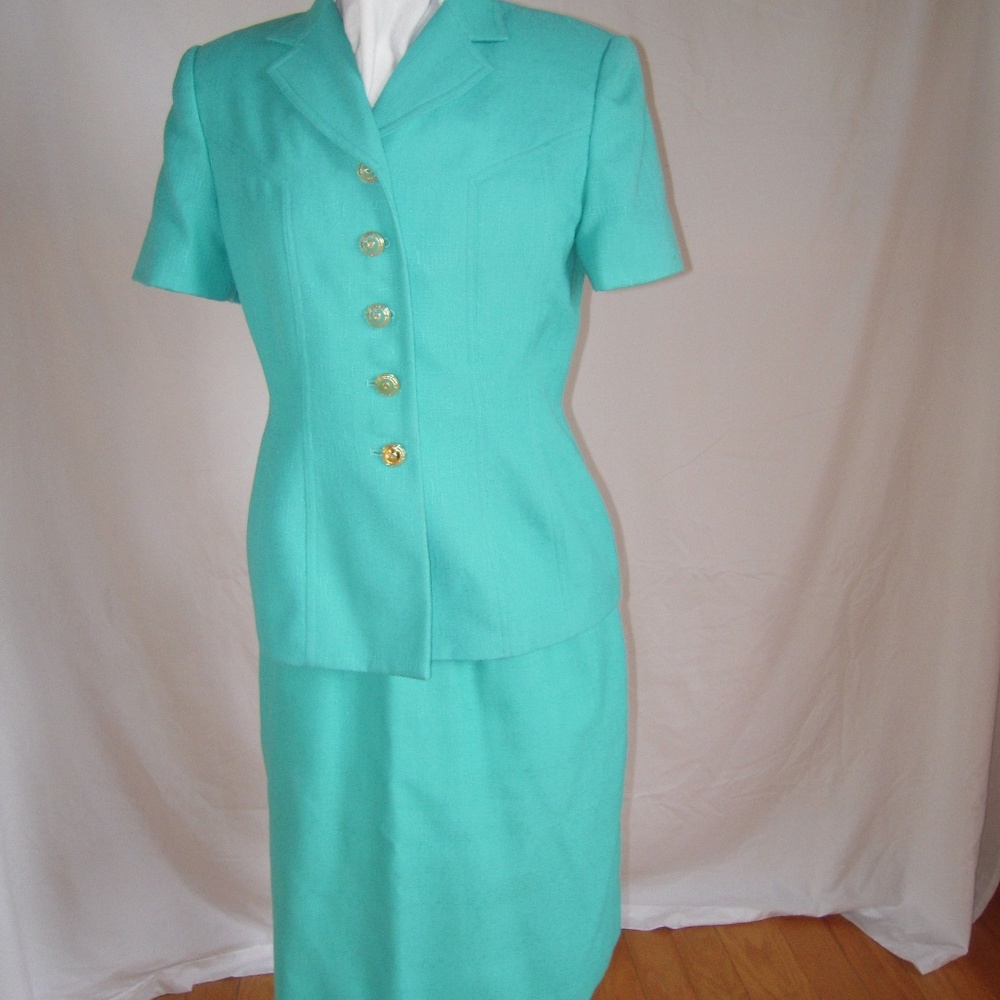 amanda smith petites jacket  with gold buttons
